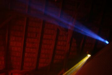 Clay Paky von Tanzfläche gesehen