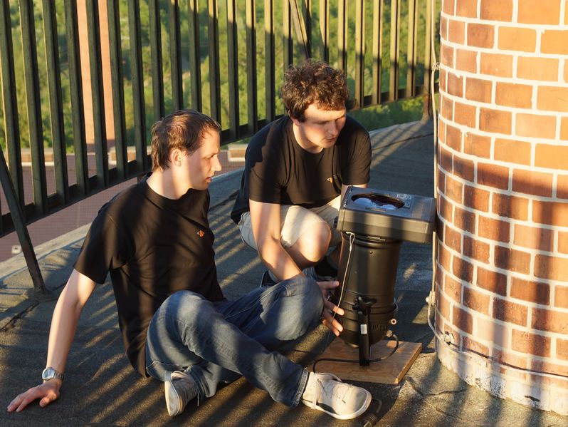 Datei:DMXC-Treffen 2017 Turm-Aufbau 1.jpg