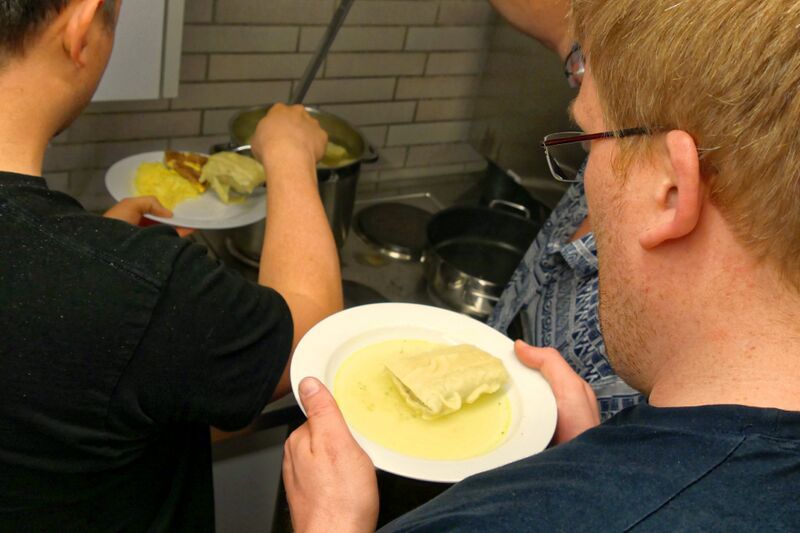 Datei:DMXC-Treffen 2022 Maultaschen.jpg